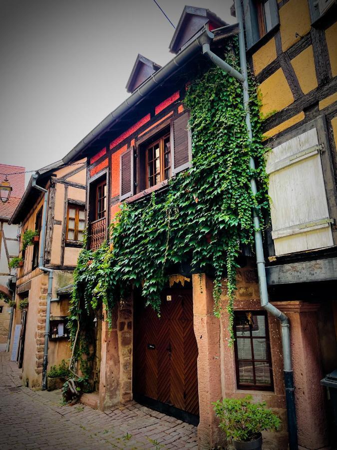 La Maison Rouge Au Coeur De La Ville. Riquewihr Exteriör bild